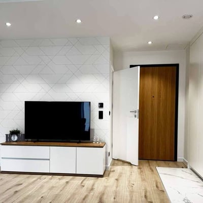 Alquiler de un elegante apartamento de 1 habitación, 32 m², Wola, Varsovia, Polonia